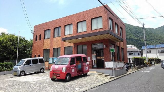 ビューティフル　スプリング 湯川郵便局まで1000m