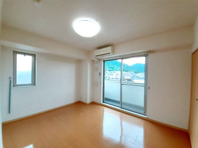 クリス戸ノ上 その他