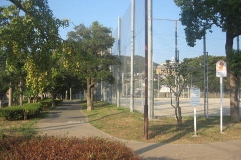 クリス戸ノ上 萩ヶ丘公園まで500m