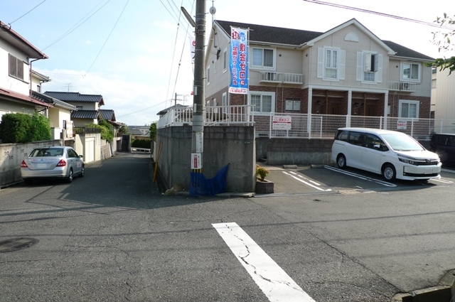 カサブローテ 駐車場