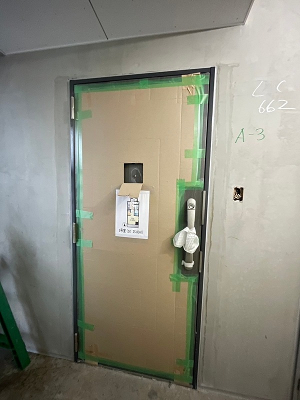 ALISS歯科大前 玄関