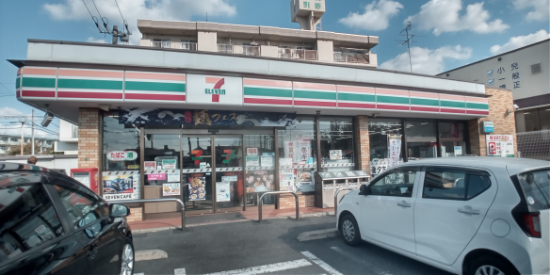 レオパレスフォレット 徒歩5分