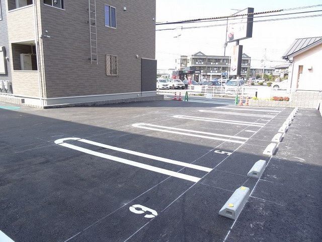 エスポワールＡ 駐車場