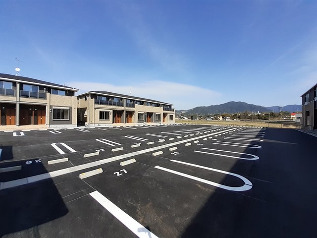 ＰＡＲＫＳＩＤＥ　ＣＯＵＲＴⅠ 駐車場