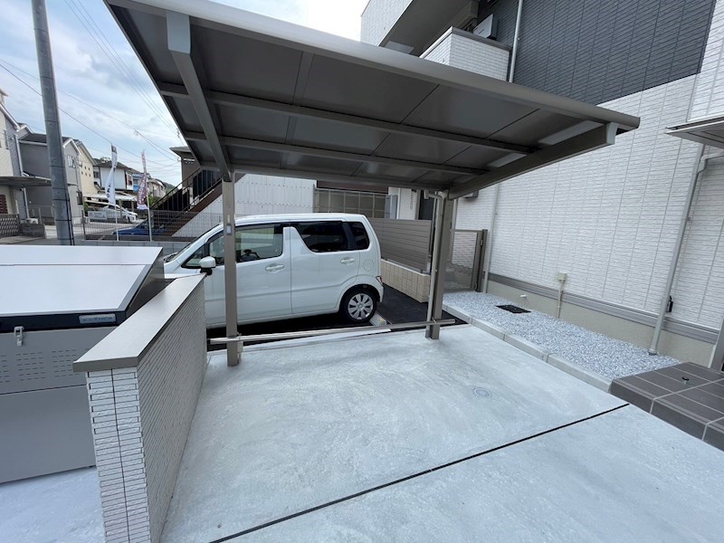 D-ROOM則松 駐車場