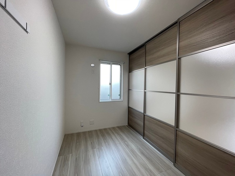 D-ROOM則松 ベッドルーム