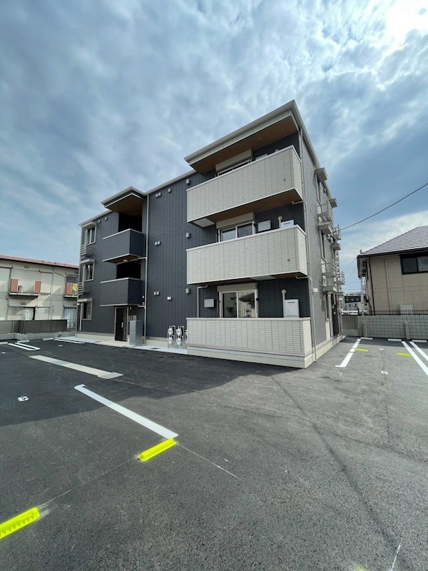 D-ROOM三萩野 外観