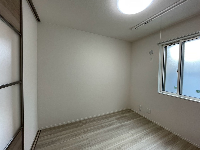 D-ROOM三萩野 ベッドルーム