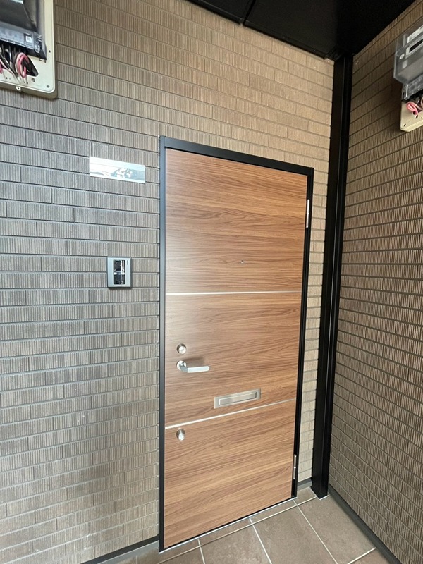 グランメゾン未来 玄関