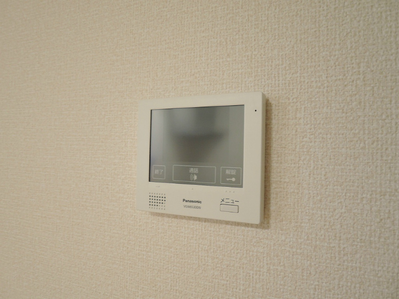サニー　ウェスト セキュリティ