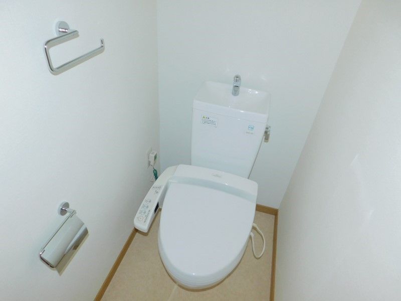 ラクーレV片野 トイレ