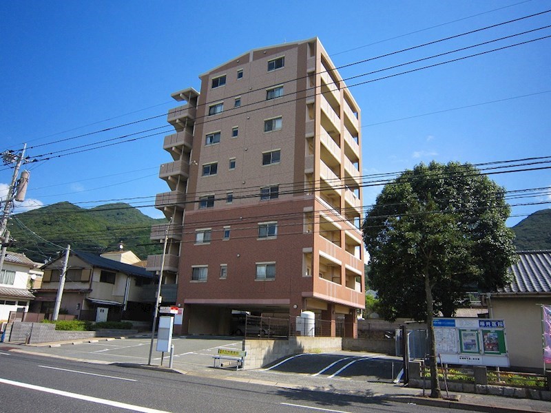 マリアージュ小森江 外観