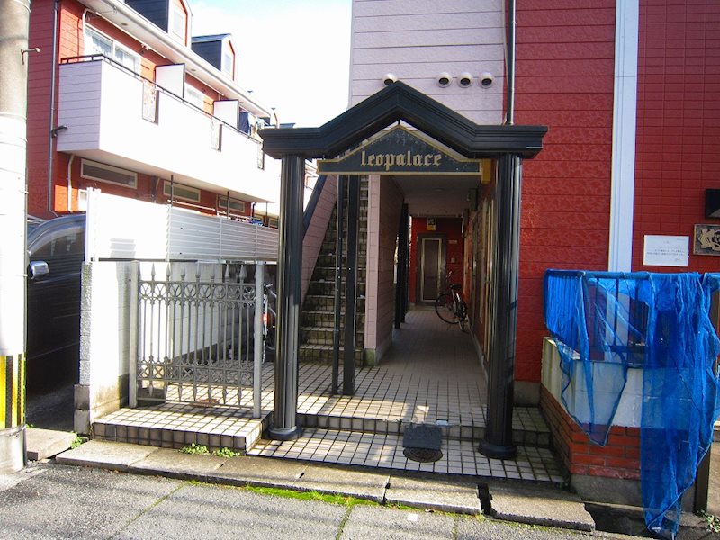 オアシス志井B棟 エントランス