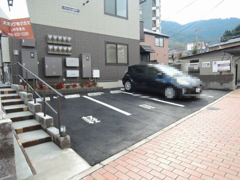 エスペランサ祇園原町 駐車場