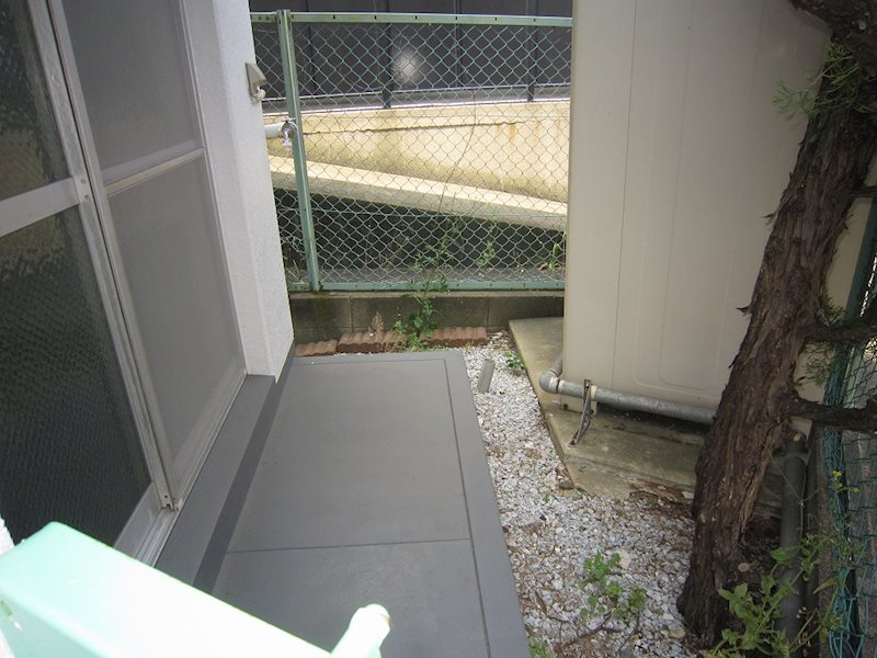 シャトレ祇園原 庭