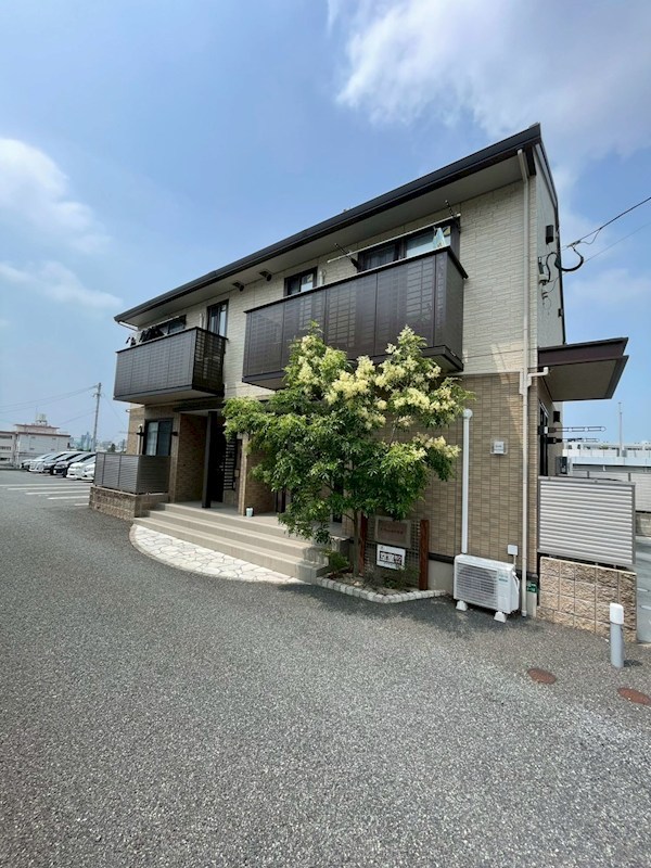 Ｆ・フィールド若園 外観