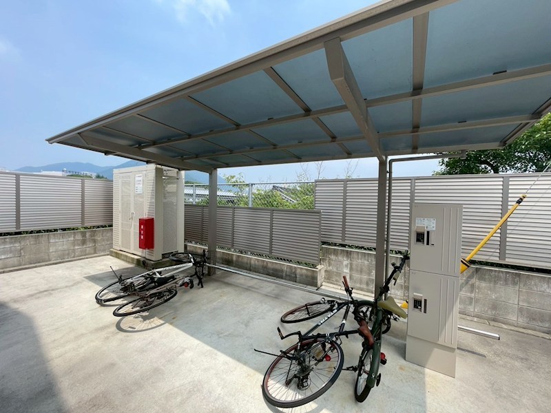 Ｆ・フィールド若園 駐車場