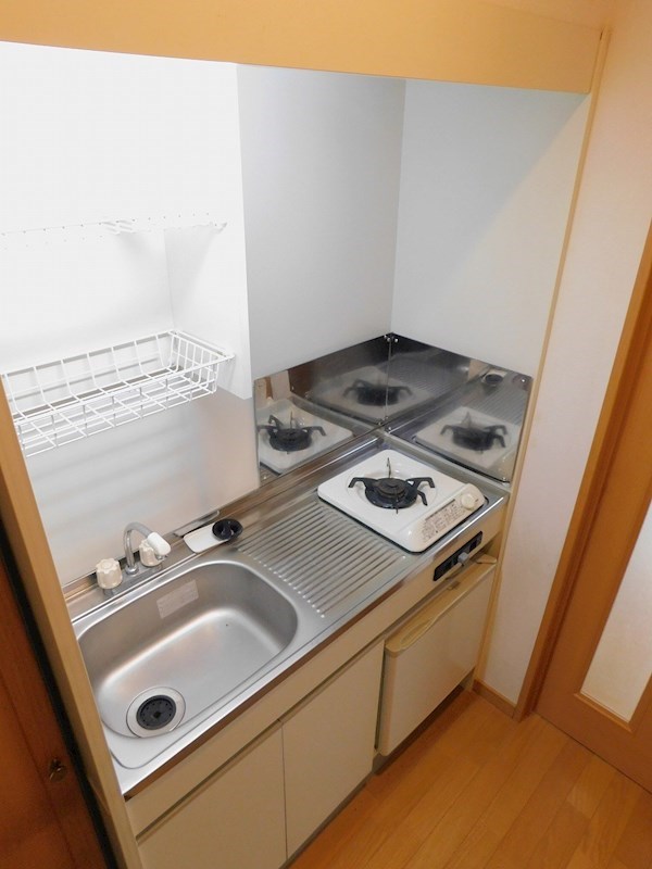 パラスト三萩野 キッチン