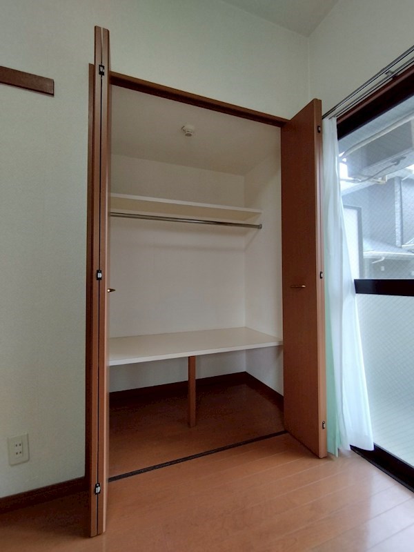 サンメゾン清水 収納