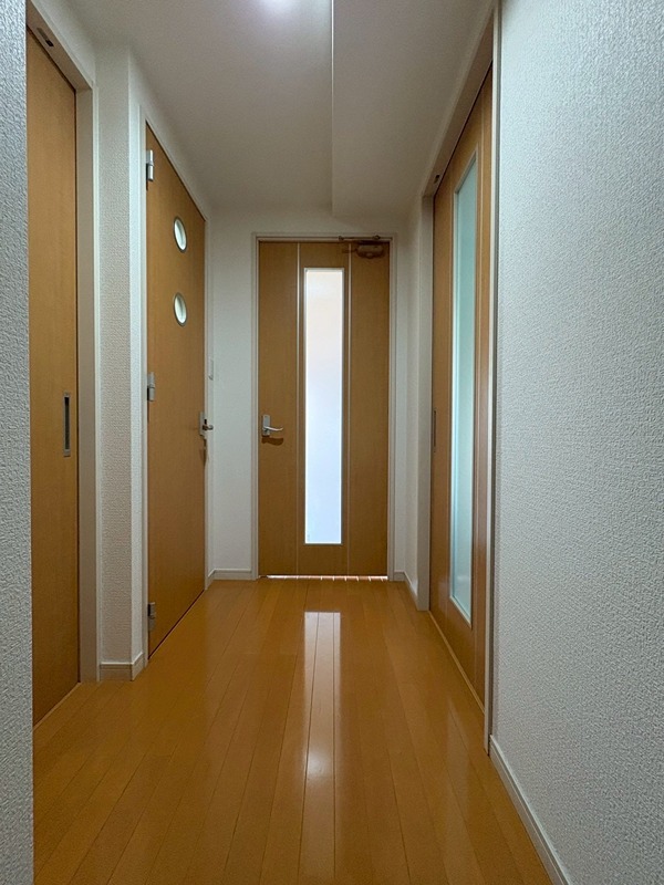 フェルト127 玄関