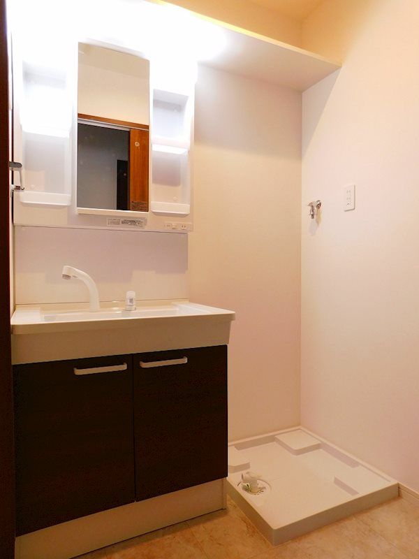 THE SQUARE Platinum Residence 洗面所