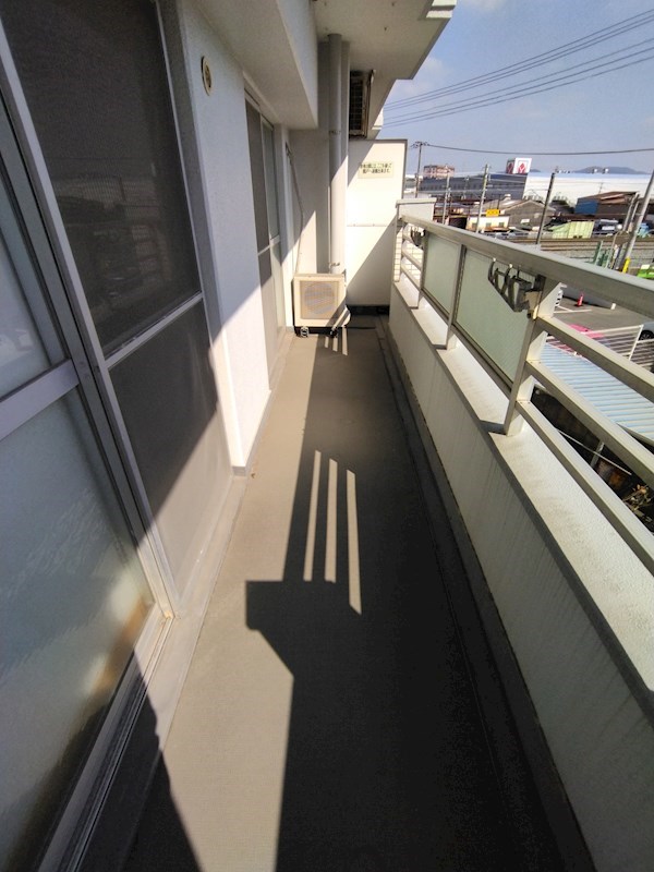コーポランド折尾東口 参考画像