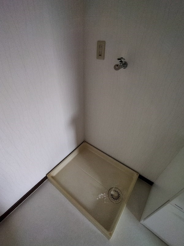 ROCKAURUMBLDG その他設備