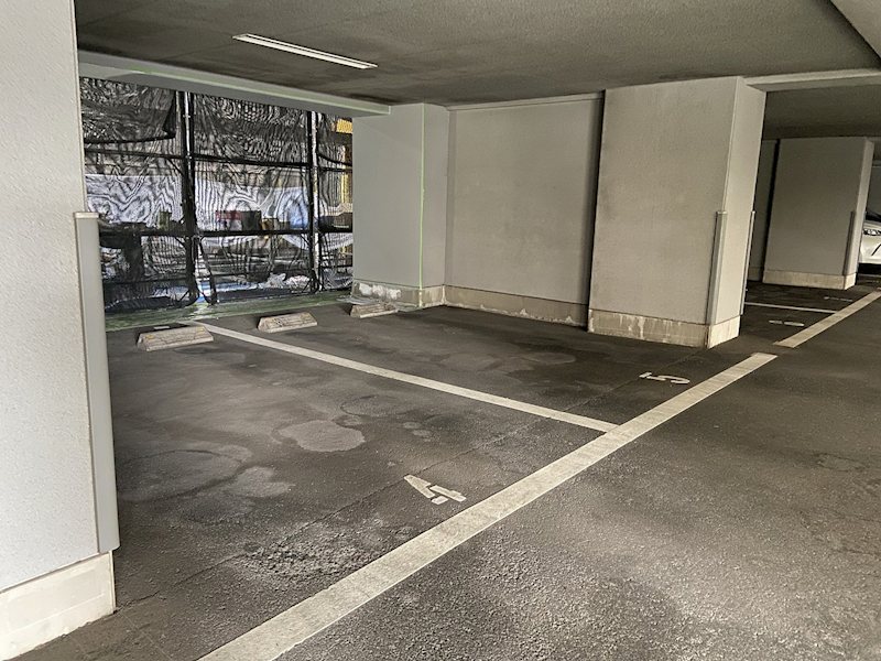 シャトレ大手町Ｎ棟 駐車場