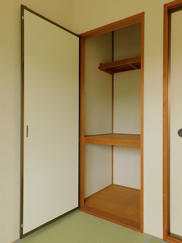 オーク高須　A棟 収納