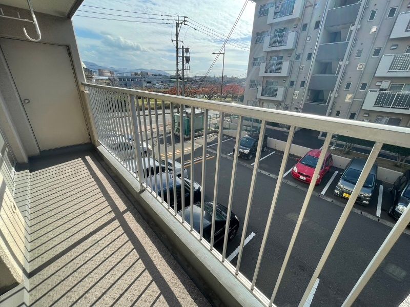 エメラルドタウン本城　E棟  ベランダ