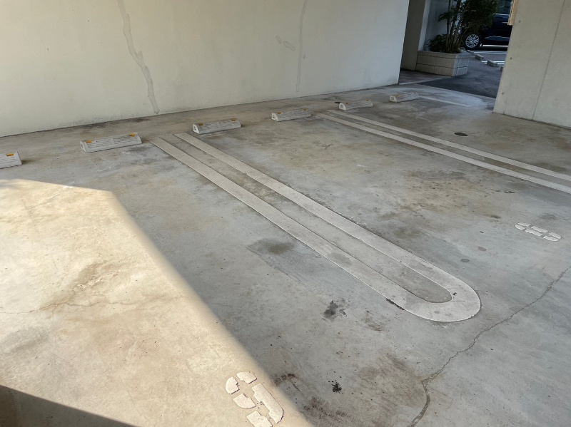 サンシャイン十番館.曽根 駐車場