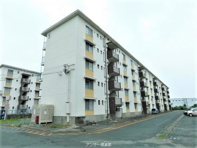 ヴィラナリー中間Ⅰ 5号棟 外観