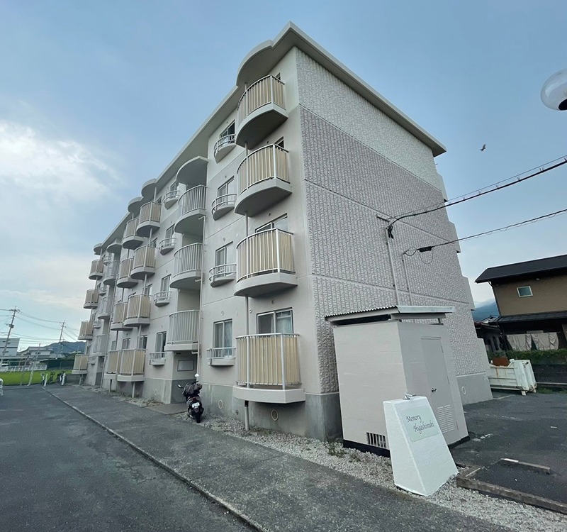 メモリー東貫 外観