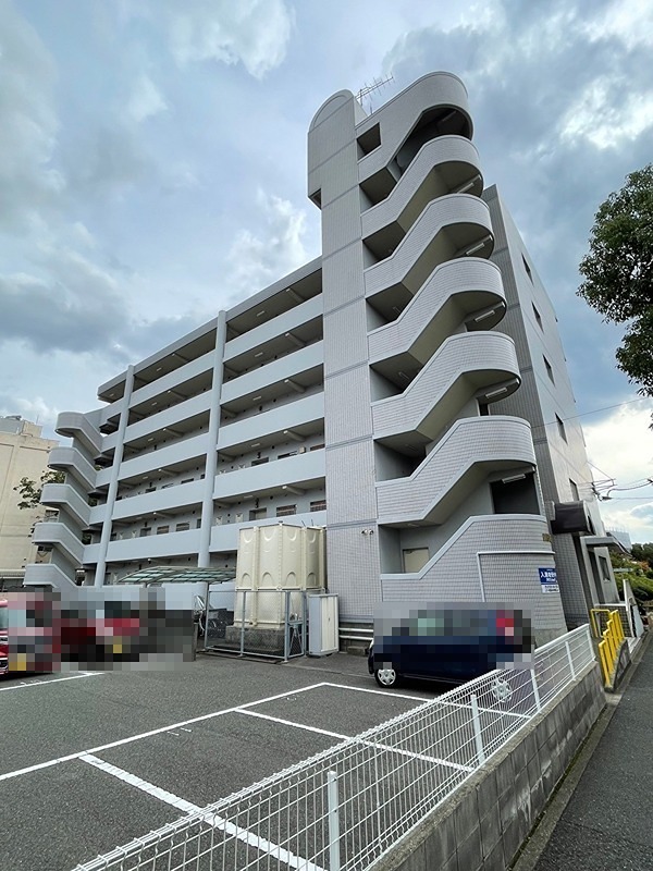 IWKビル 外観