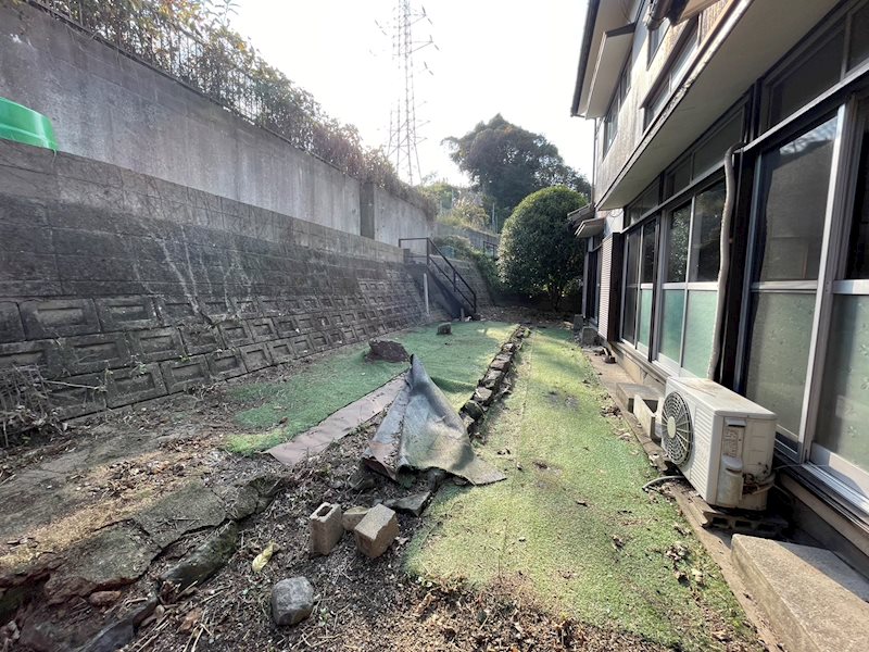 新大谷町9番貸家 庭