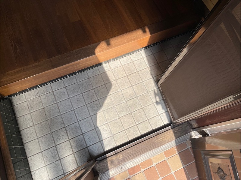 南若園町6番3号貸家 玄関