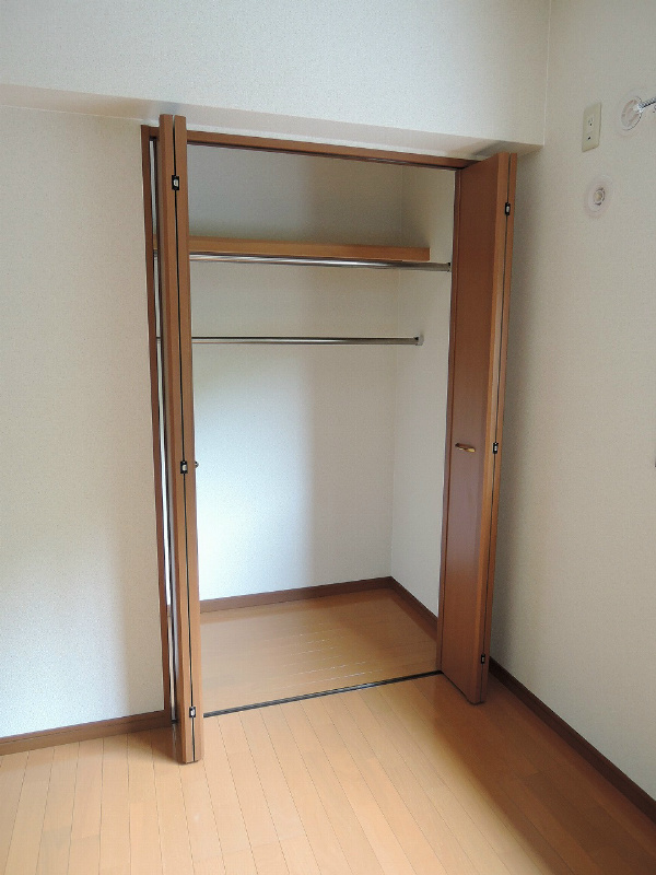 シャトーＫ葛原 収納