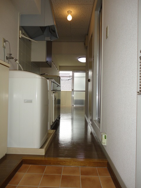 福岡県北九州市若松区高須南１丁目 玄関