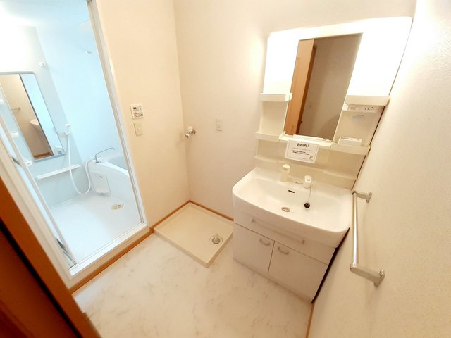 アバンツァートカーサ溝Ｂ 洗面所