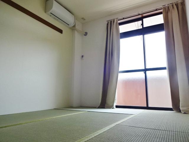 エトワール・ＨＡＮＤＡ壱番館 和室
