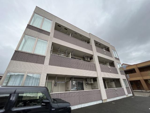 プランタン　伊﨑 外観写真（昼）
