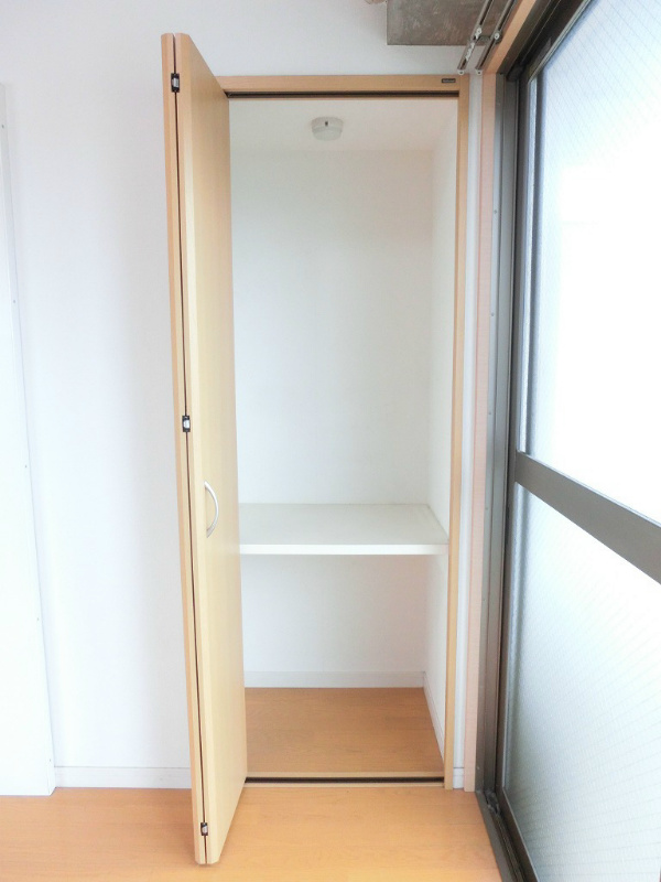 ベーシックビル 収納