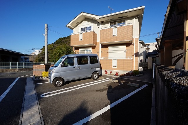 フォレストビューＳ 駐車場