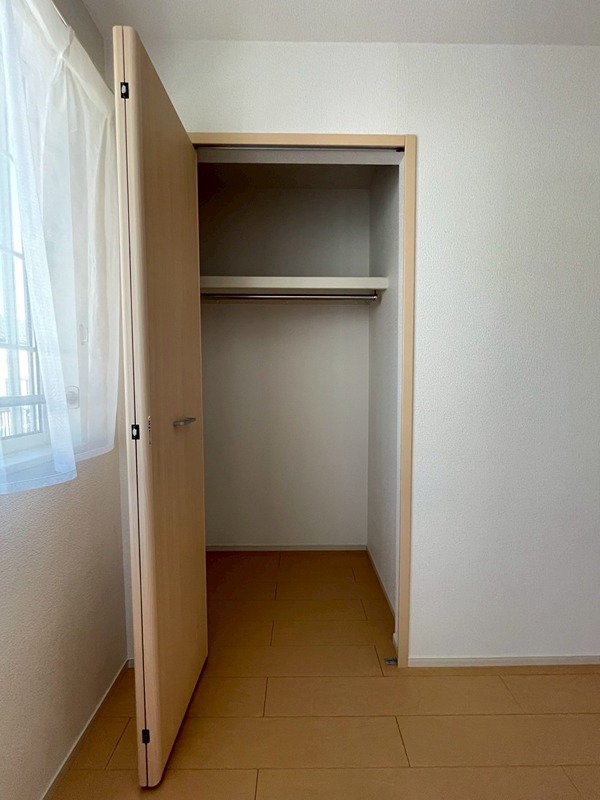 サンセールカズB棟 収納