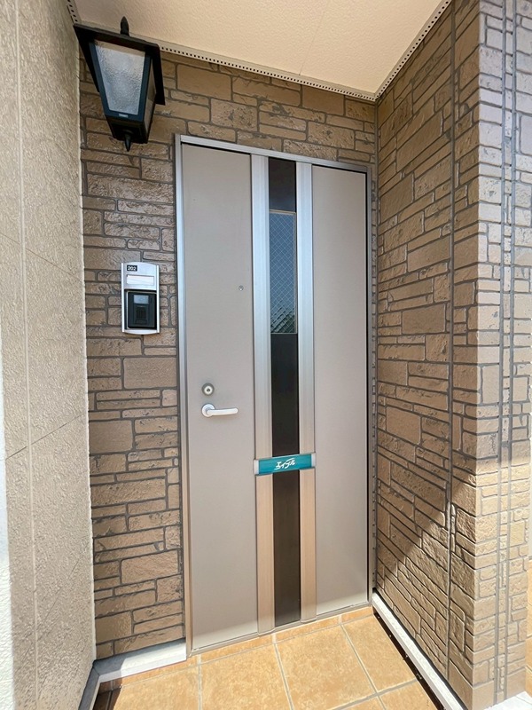 サンセールカズB棟 玄関