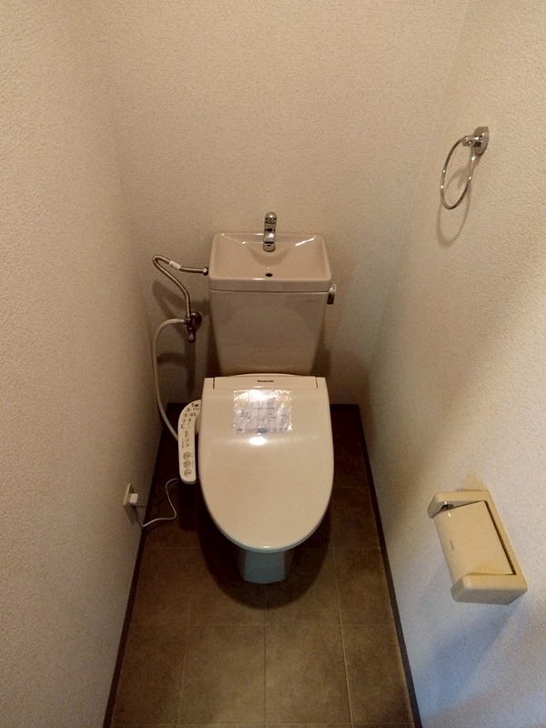 アヴィニール清水 トイレ