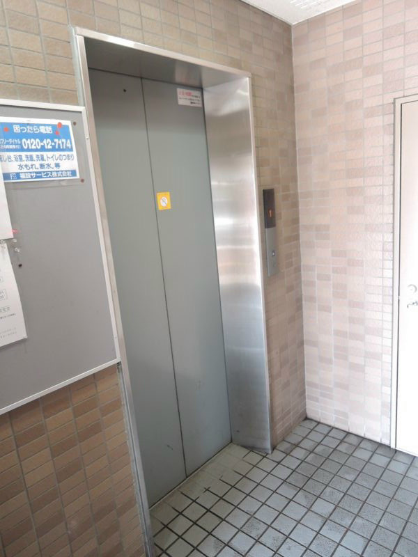 オリジンコアビル エレベーター