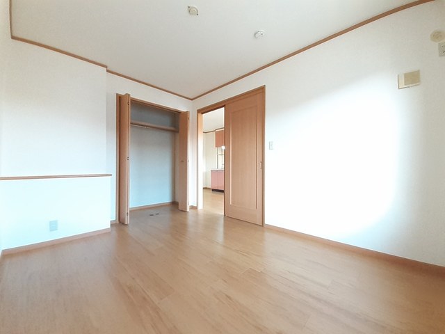スリーワンスリーヒルズＥ 収納