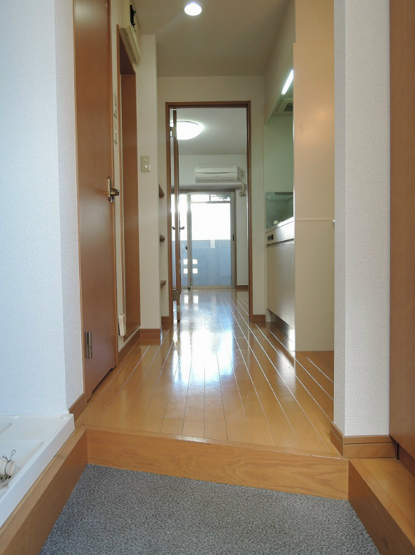 吉野町ワンルームマンション 玄関