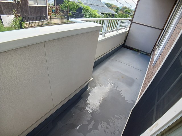 ペットリア東二島 ベランダ